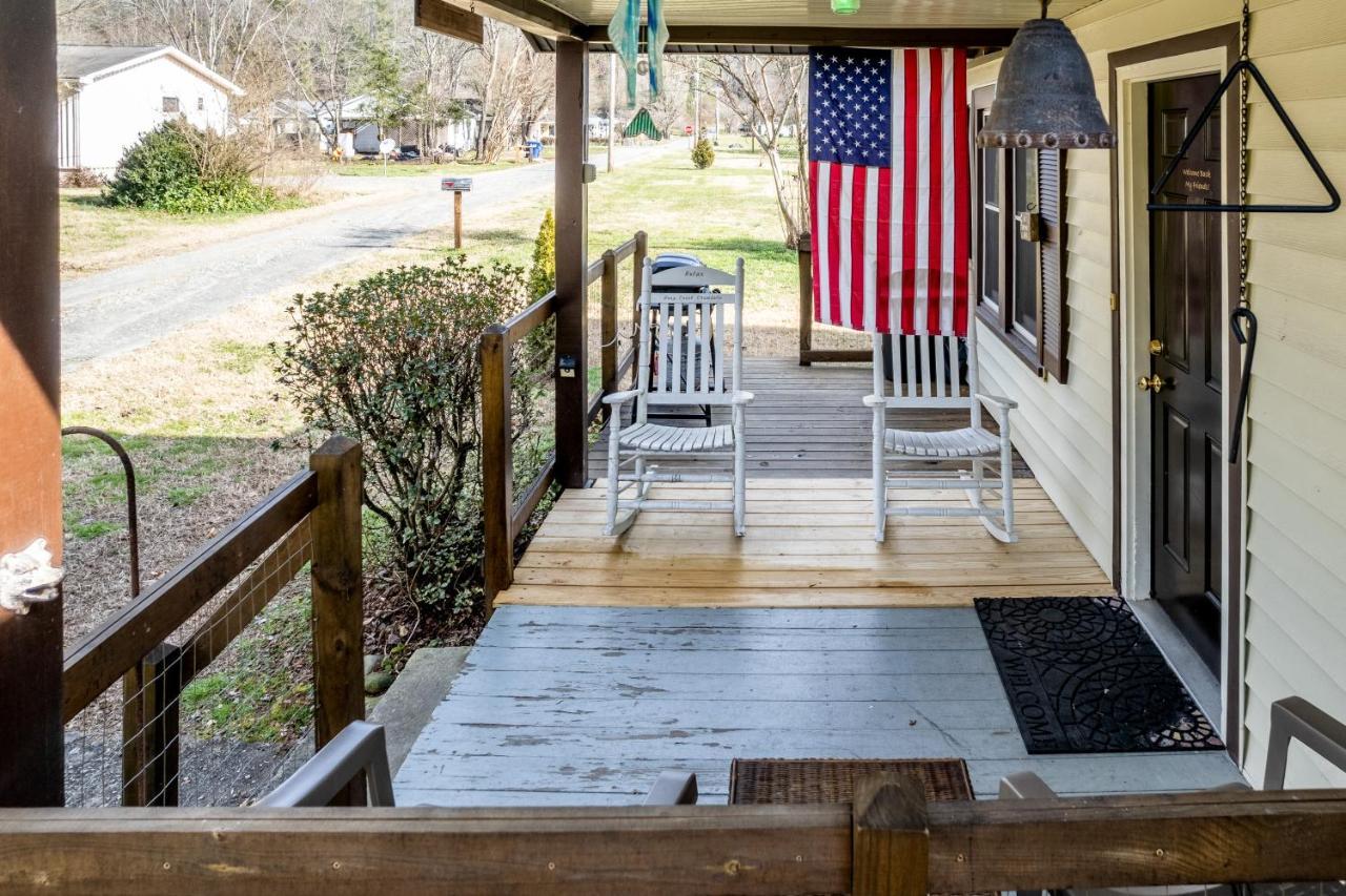 Villa Deep Creek Shambala Bryson City Exterior foto